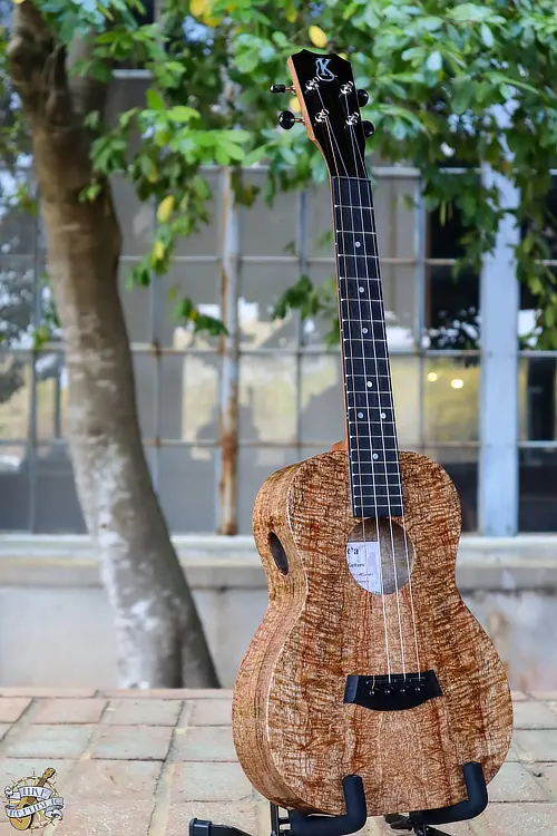 Picture showing the front of the Kanile'a Ukulele