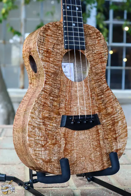 Picture showing a close up of the front of the Kanile'a Ukulele